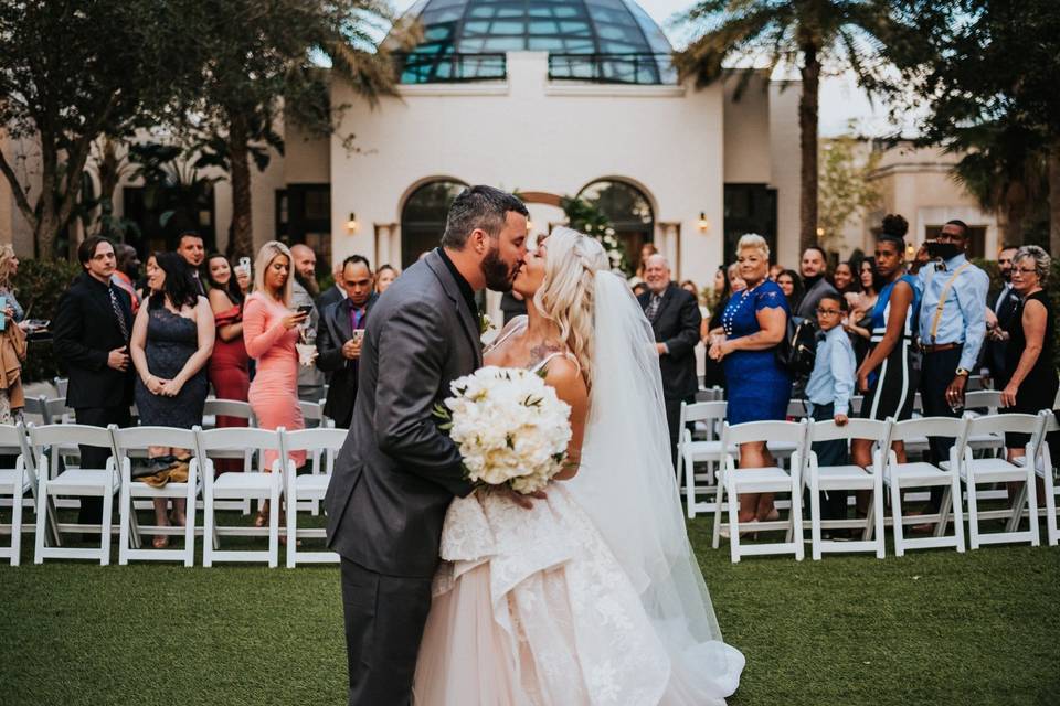 Alfond Inn