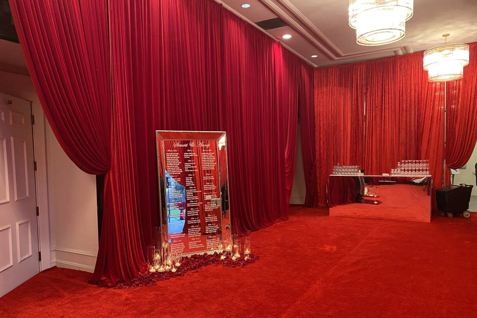 Hayes foyer-Red
