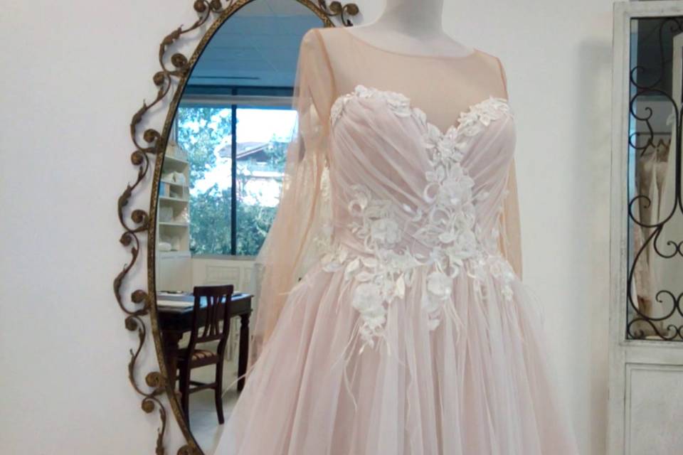 Victoria soprano bridal dress