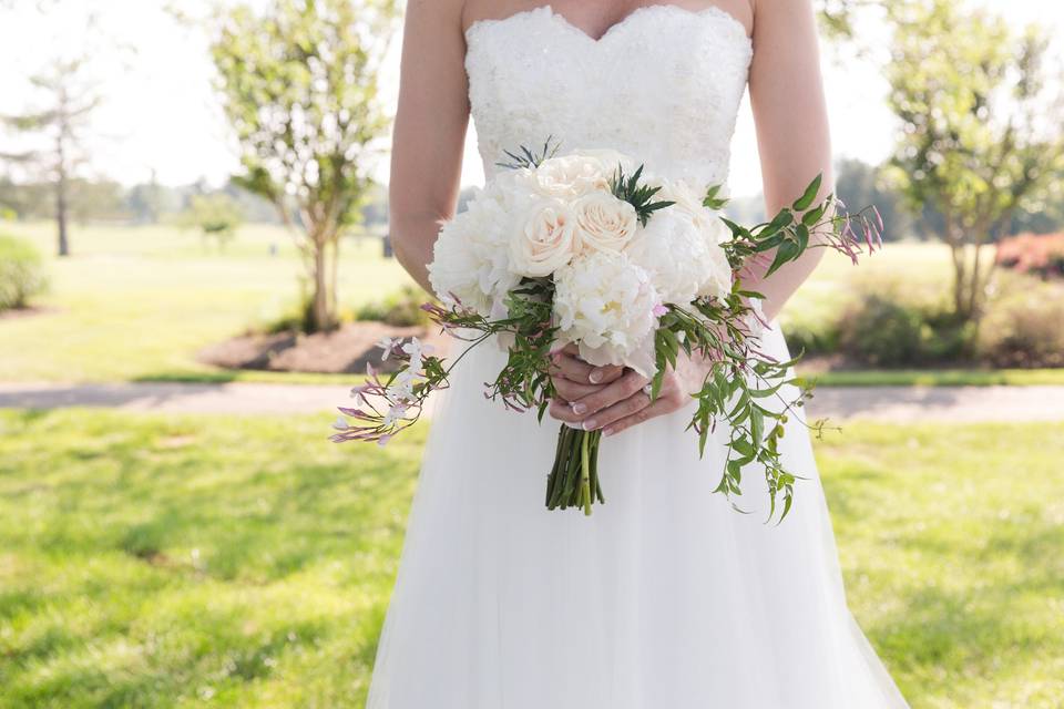 Garden wedding | Photo by Marirosa Photography