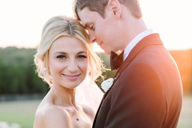 Romantic looks