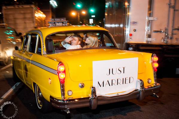 NYC Cab with a Just Married sign! How fun is that!