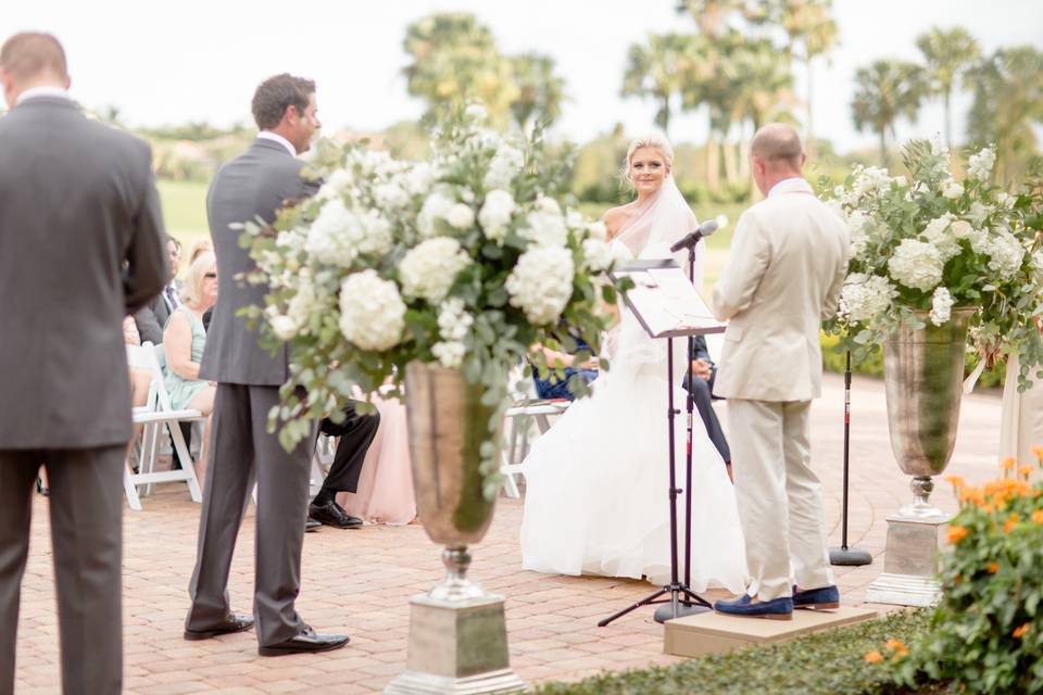 Signature Florals - Flowers - Fort Myers, FL - WeddingWire