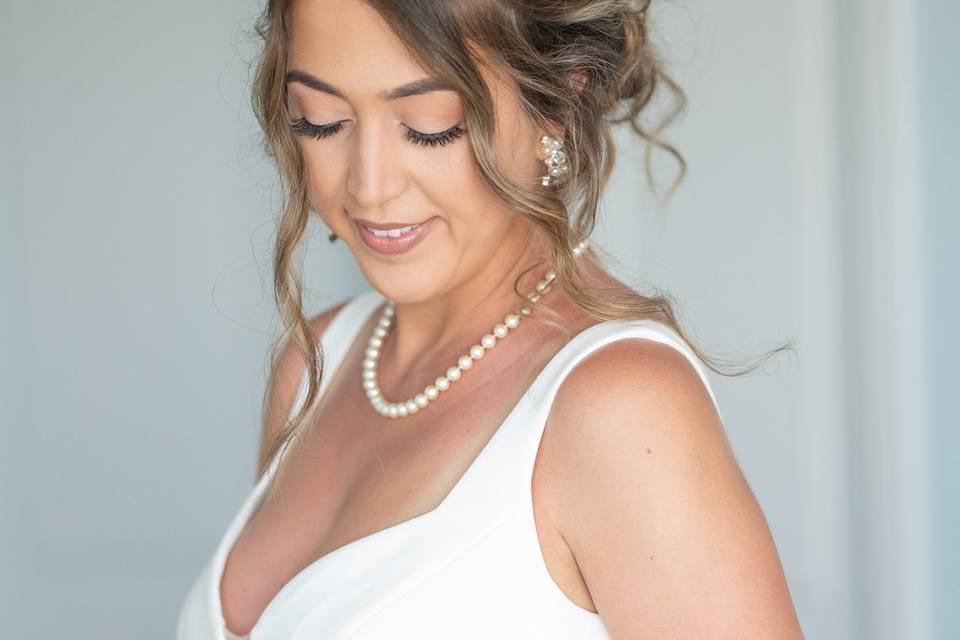 Bride getting ready.
