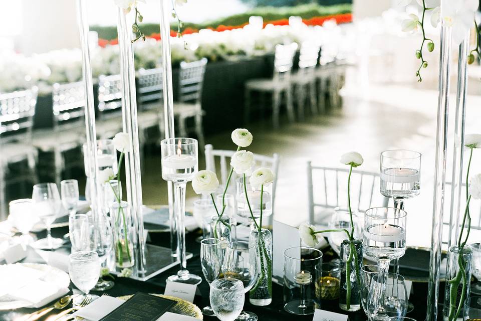 Clear Chiavari Chairs