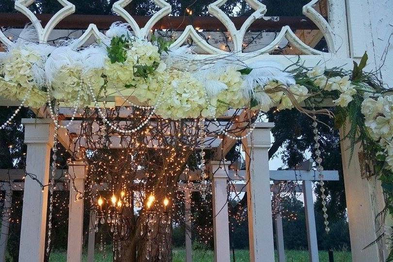 Wedding arbor decor