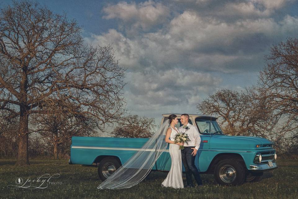 Green Acre Weatherford Wedding