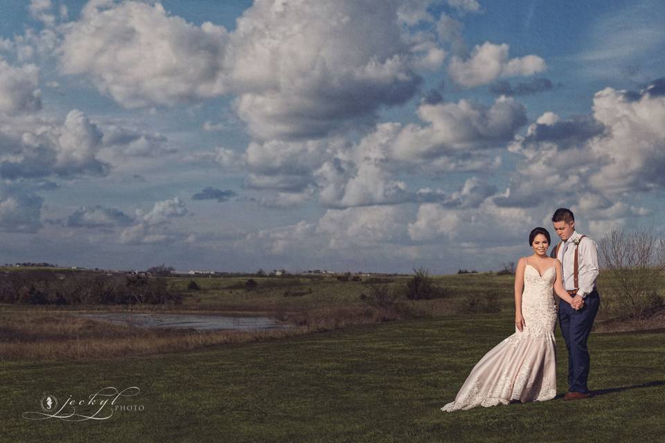 Big White Barn Wedding