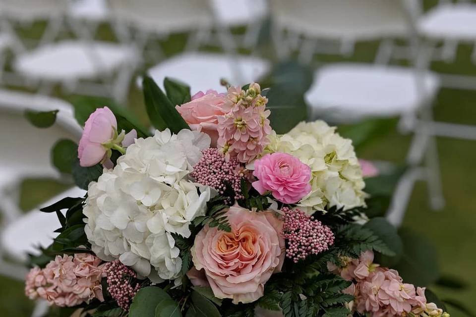 Floradashery - Flowers - Granger, IN - WeddingWire