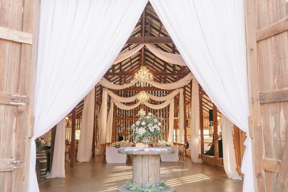 Elegant Barn Reception