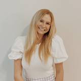 Caroline Lindsay