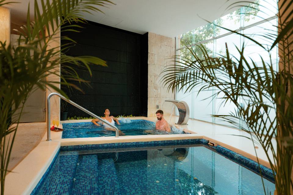 The Spa by The Fives