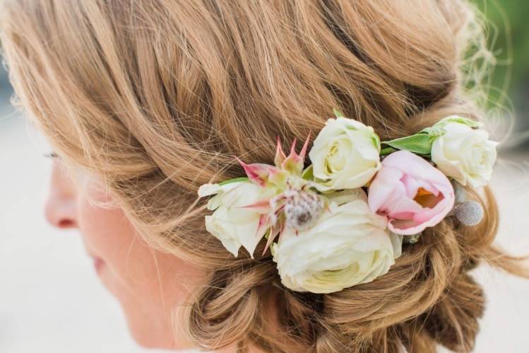 Bridal hair updo | PC: Karen Louden