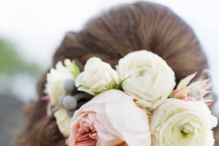 Hair updo with flowers