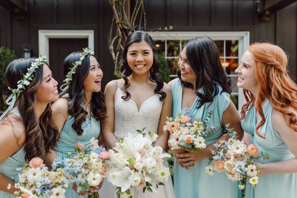 Bridal + bridesmaids bouquets