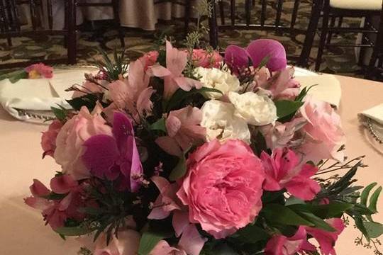 Pink floral centerpiece