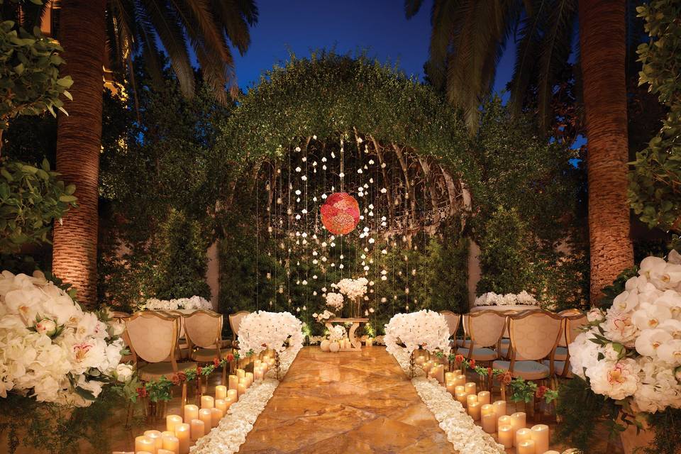 10 Las Vegas Wedding Venues for Your Big Day