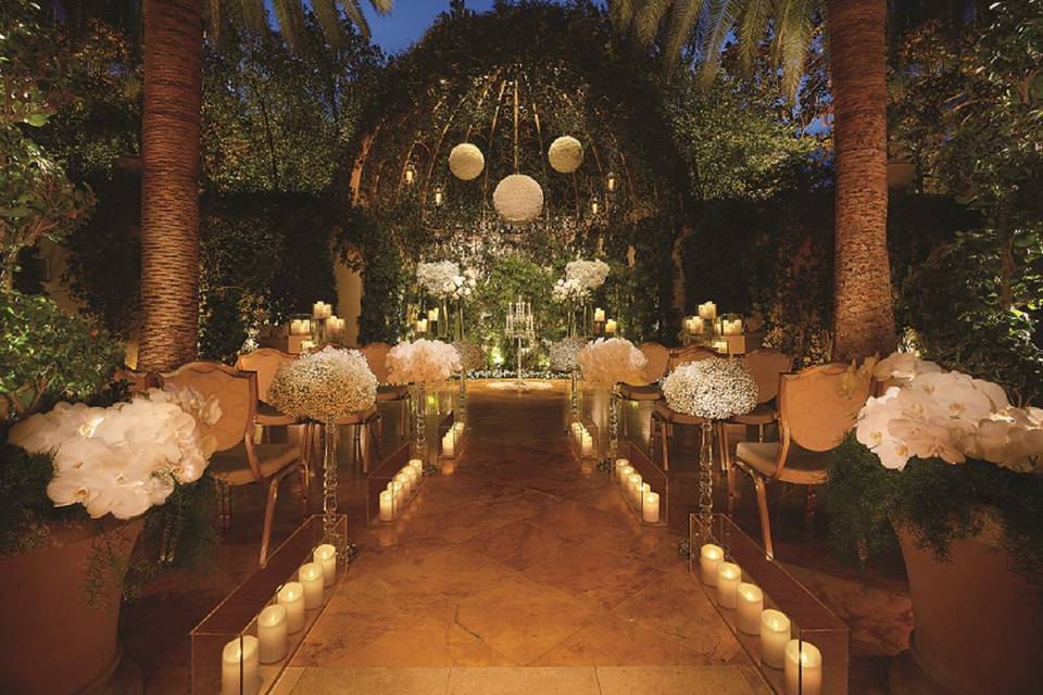 10 Las Vegas Wedding Venues for Your Big Day