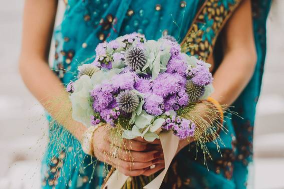blue bridesmaid bouquet
