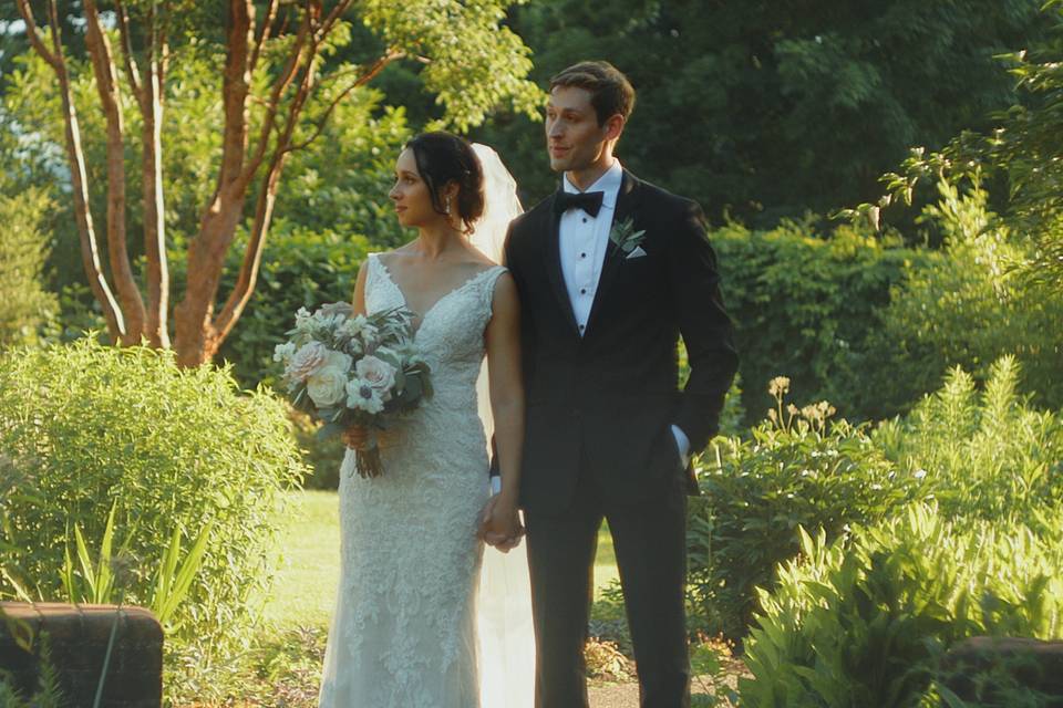 R + B - Bride & Groom Portrait