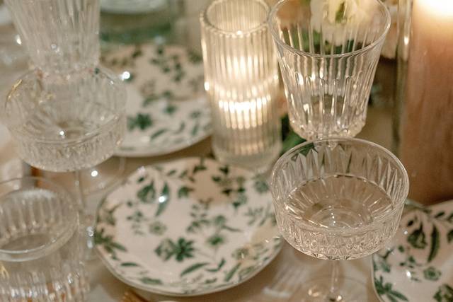 Plate with greenery