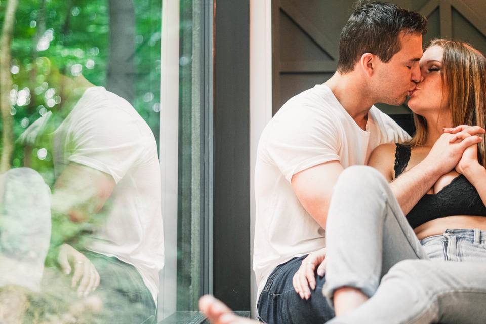 Living room kisses