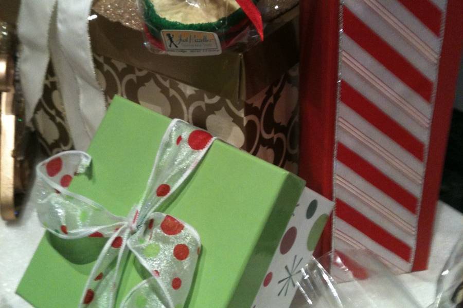 Holiday packaging