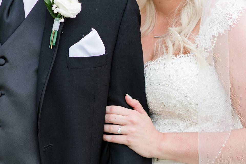 Detail shot bride and groom