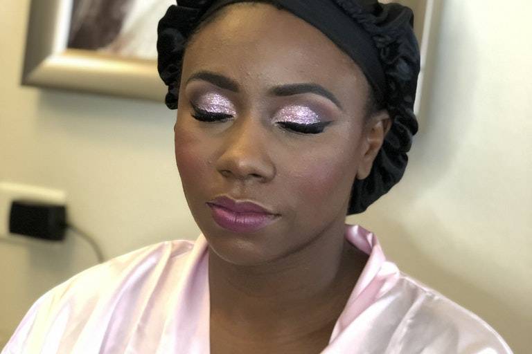 Glitter themed bride