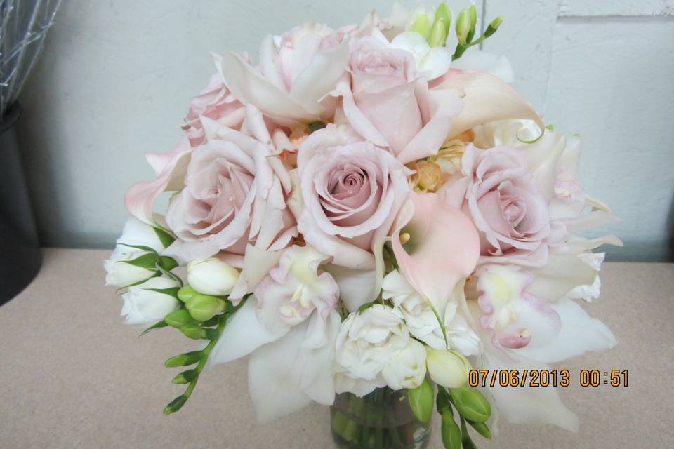 Pink and white wedding bouquet