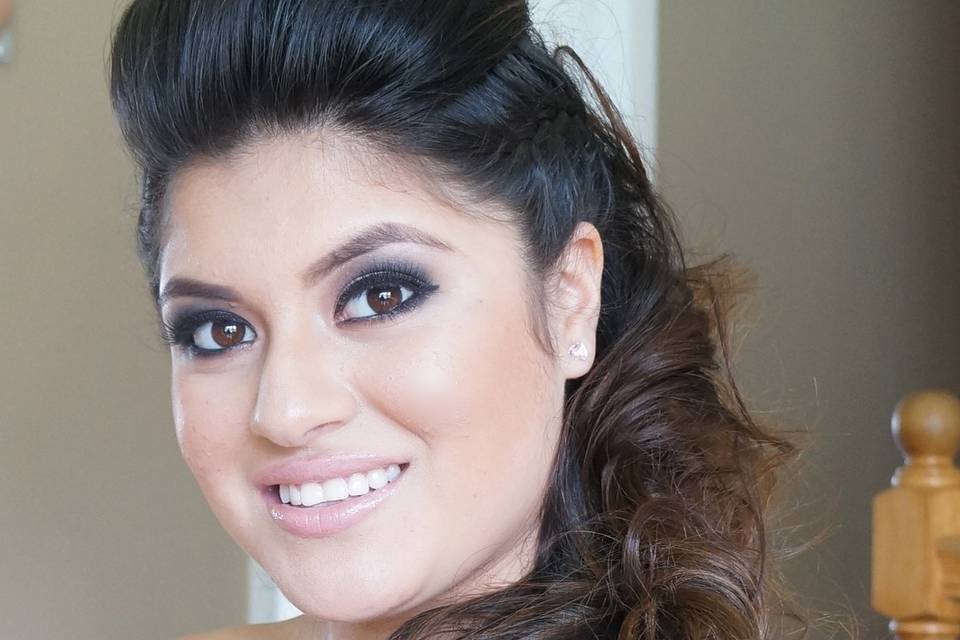 Lan Bridal Hair & Makeup Artist