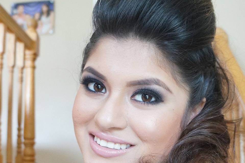 Lan Bridal Hair & Makeup Artist