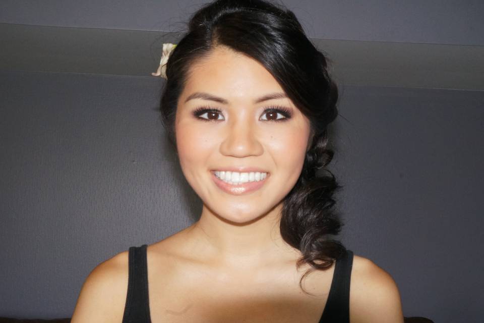 Lan Bridal Hair & Makeup Artist