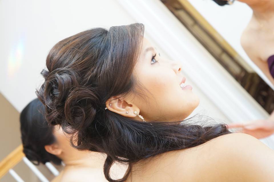 Lan Bridal Hair & Makeup Artist
