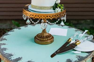 Two tier wedding cake