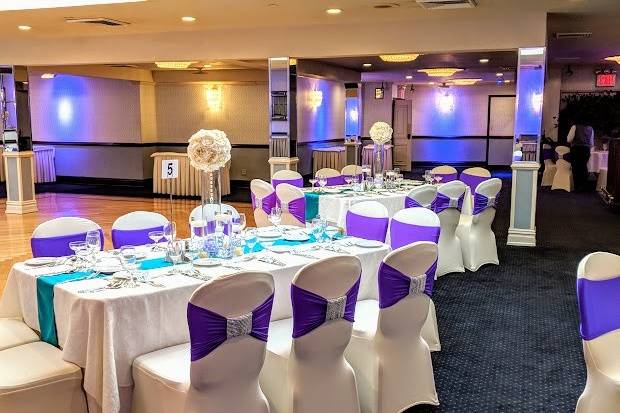 Guest tables