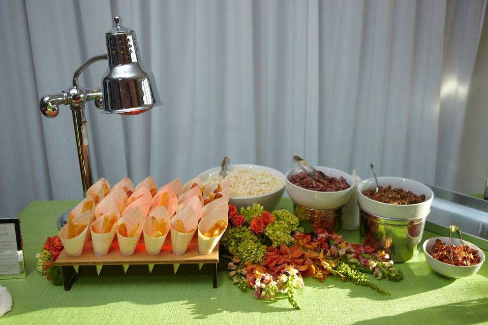 FRESH CATERING - 425 Lexington Ave, New York, New York - Caterers