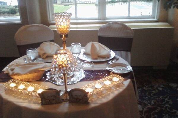The Klienssweetheart tableWedding reception for 100 guestCohen's Events De'core