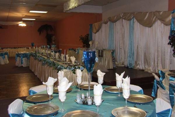 CYNTHIAWedding  & Reception for 100 guestCohen's Events De'core904-251-4916 MICHELLE
