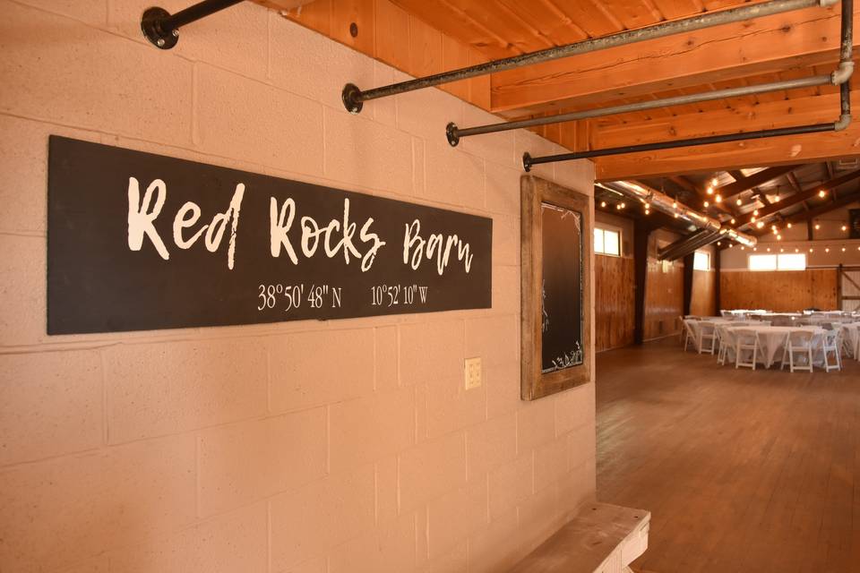 Red Rocks Barn