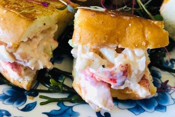 Lobsta Roll