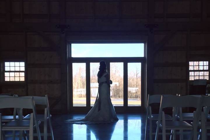 The Bloomfield Barn features two sets of large sliding barn doors behind which are a set of glass sliding doors -- so you can have complete privacy, a lovely view, or open-air.  Whatever you choose for your perfect day, whether you would like an indoor or outdoor celebration, the Barn is the ideal venue for you.