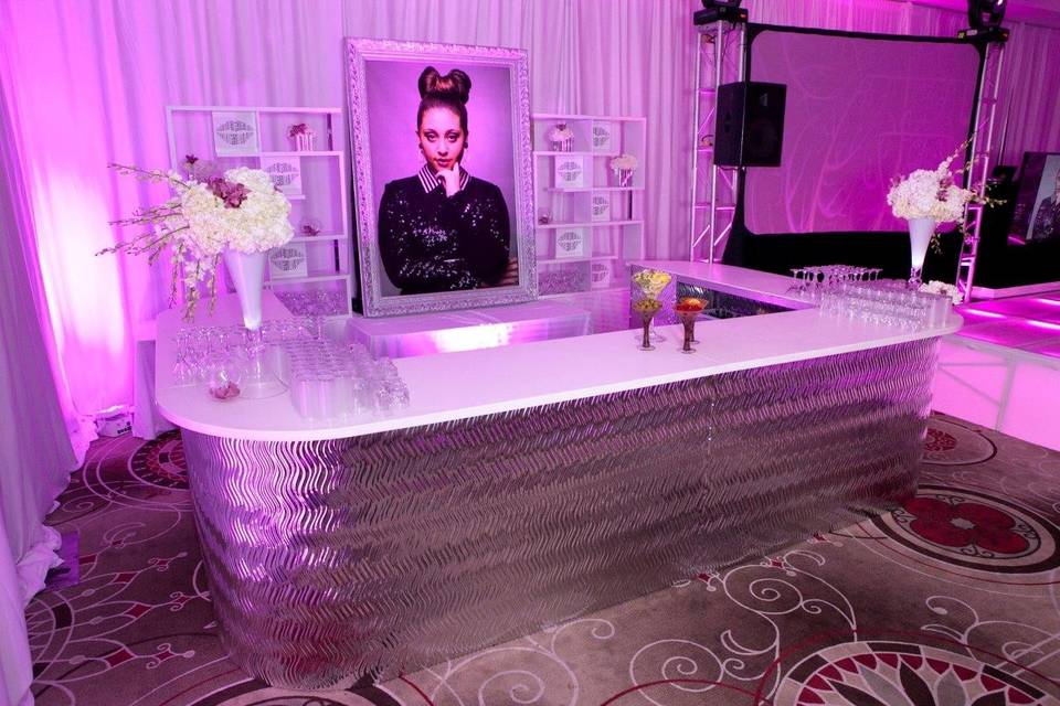 Contempo Silver Mirror Bar | Just Bars