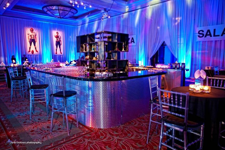 Diamond Plate Bar is perfect for a glamorous wedding! | Just Bars
