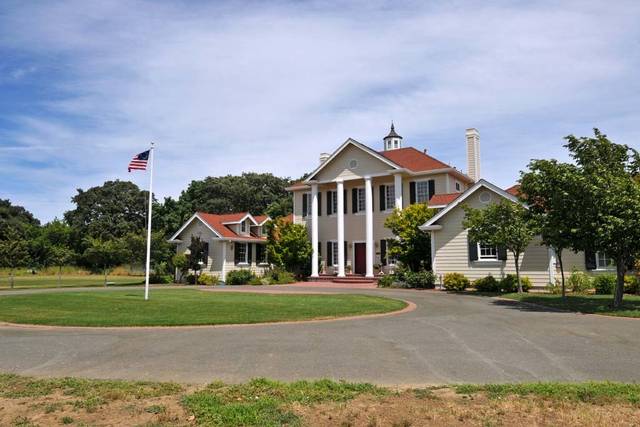 Suisun Valley Inn - Wedding Retreat