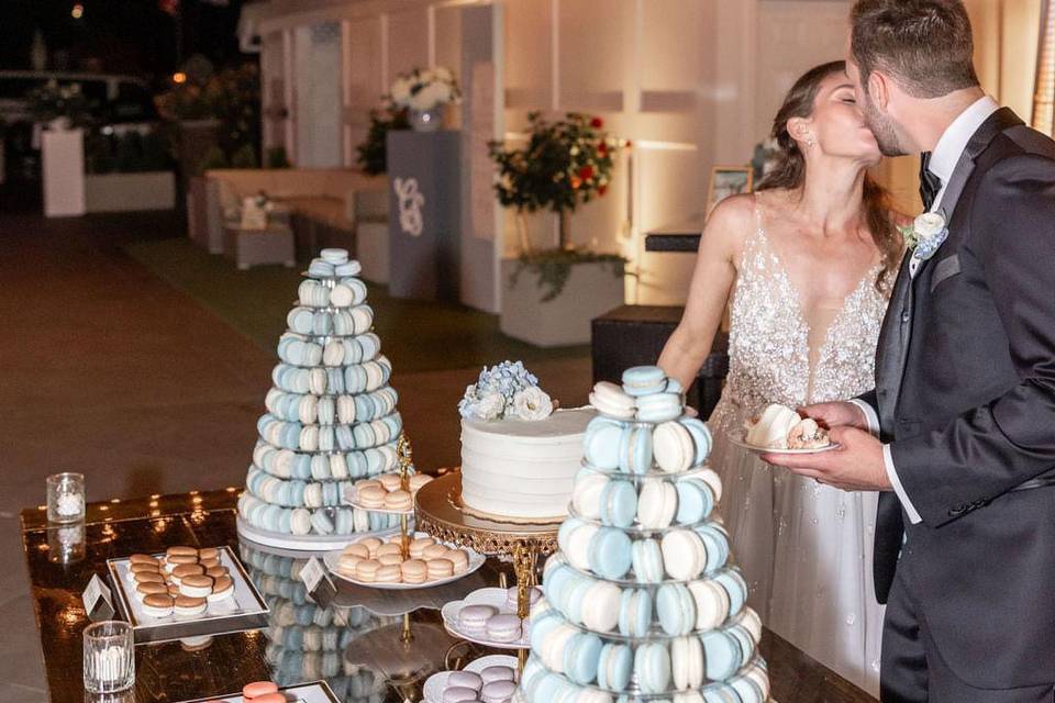 French Macaron Dessert Table