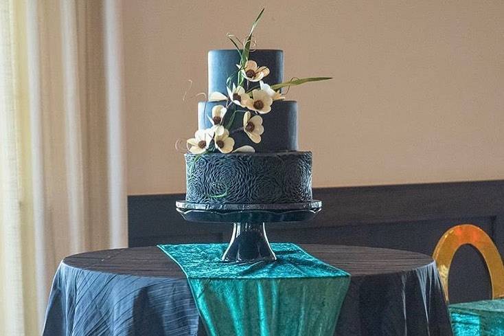 Black Wedding Cake