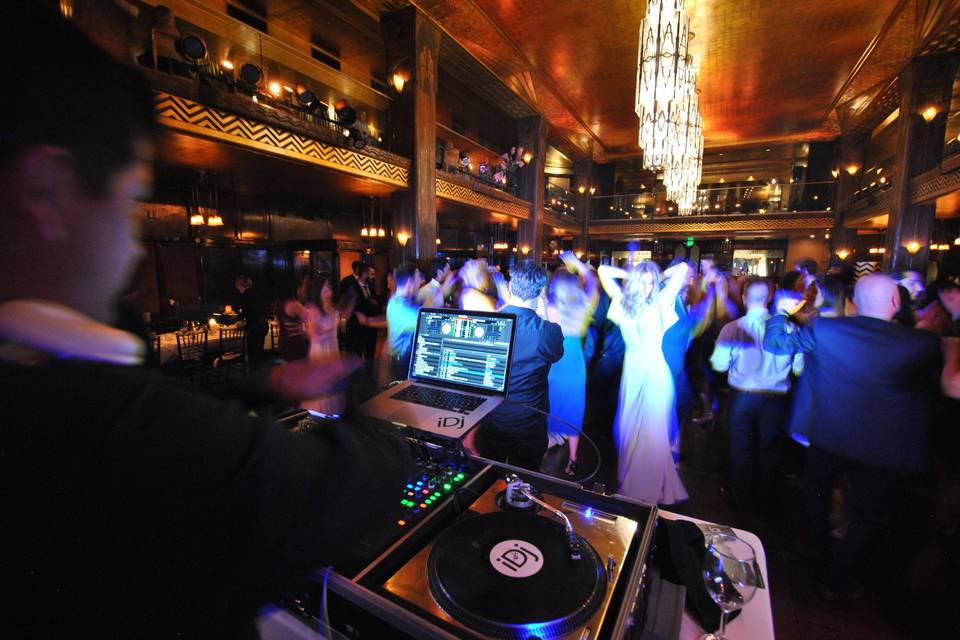 IDj Elegance Division