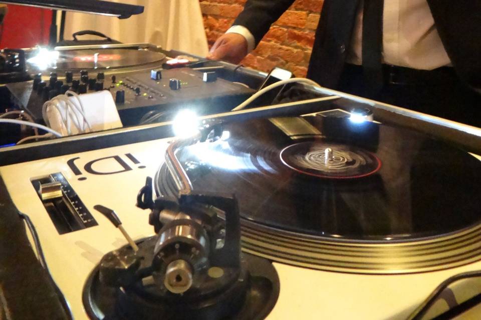 IDj Elegance Division