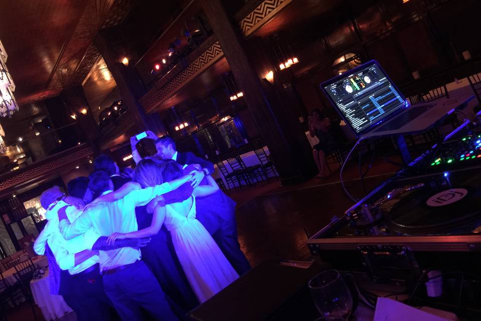 IDj Elegance Division